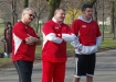 6.04.2008. Wrocaw, Stadion Olimpijski. Mionicy biegania i zdrowego stylu ycia wraz z Dariuszem Tigerem Michalczewskim i innymi gwiazdami sportu ,wystartowali do wsplnego biegu. Nie wszystkie gwiazdy sportu wytrzymay piciokilometrowy dystans. 

n/z drugi od lewej Jacek Jaracz, Maciej Zieliski