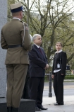 15 kwietnia 2008 odbyly sie Obchody 65 Rocznicy Powstania w Warszawskim Getcie. Prezydenci RP oraz Panstwa Izrael zapalili pamiatkowe znicze przy Umschllagplatz skad udali sie pod Pomnik Bohaterow Getta.  n/z Prezydent RP Lech Kaczynski