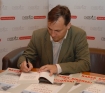 Spotkanie autorskie z Radkiem Sikorskim w warszwskim EMPiKu.