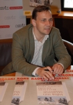 Spotkanie autorskie z Radkiem Sikorskim w warszwskim EMPiKu.