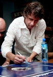 Muzycy marillion w poznaniu; Peter Trewavas