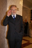 Teatr Narodowy w Warszawie zorganizowa 40 lecie zdjcia Dziadw w rezyserii Kazimierza Dajmka. Wrd goci by Pan Prezydent oraz najblisza rodzina a take Minister Kultury oraz Marszaek Sejmu i wielu innych znamienitych osobistoci wiata kultury i polityki. n/z: Andrzej Seweryn