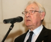 750 lat lokacji Krakowa: Otwarcie Pawilonu Wystawowo-Informacyjnego Wyspiaski 2000. n/z Andrzej Wajda.
